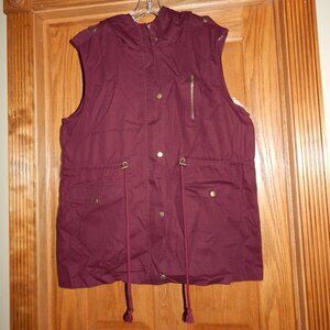 Zenana Outfitters Women's Plus Size 2X Vest Hooded Utility Full Zip Burgundy Red